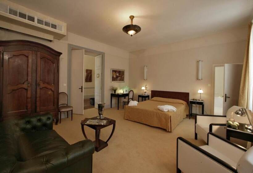 ホテル Le Manoir St Jean