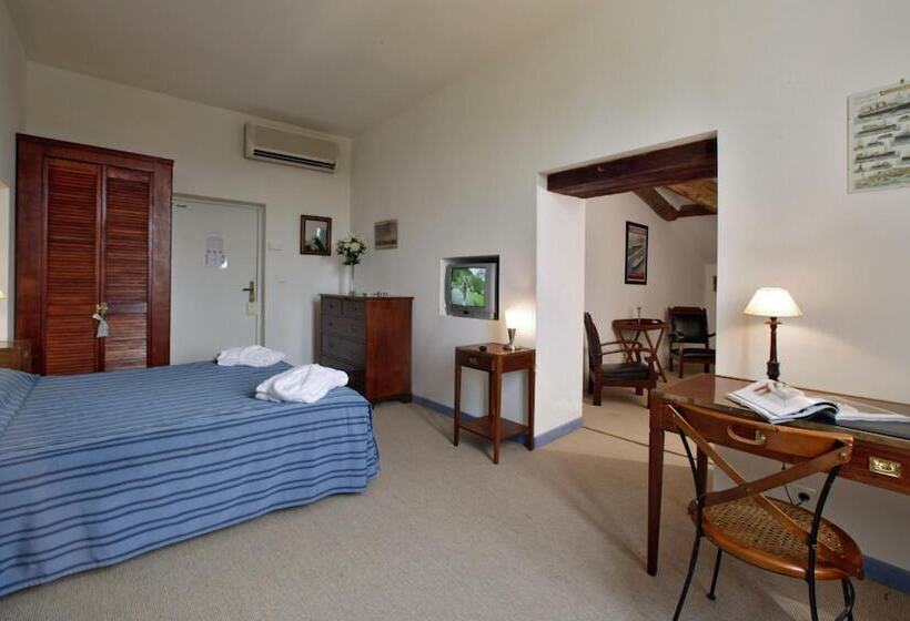 ホテル Le Manoir St Jean