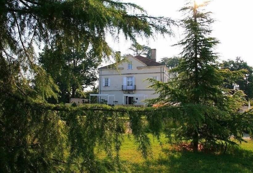 ホテル Le Manoir St Jean