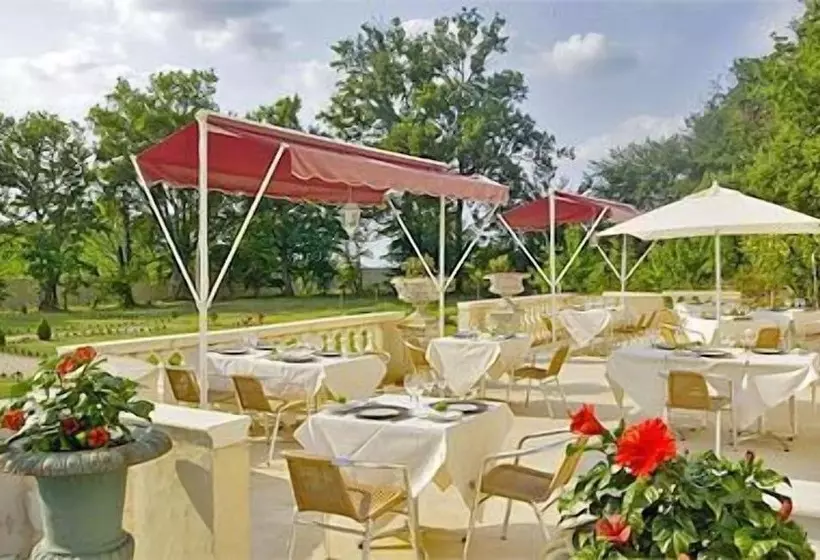 ホテル Le Manoir St Jean