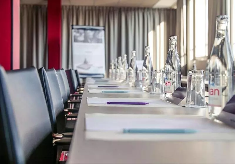 호텔 Mercure Le Mans Centre