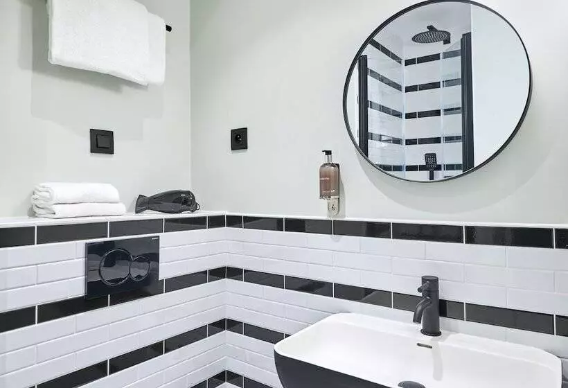 هتل 10 Opéra By Happyculture