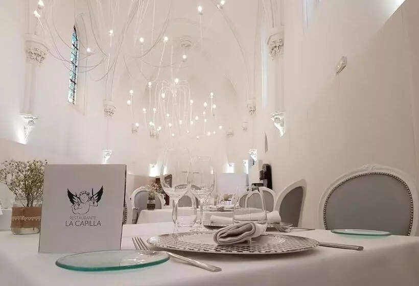 Hotel Pamplona Catedral