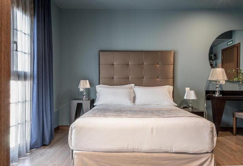 Hotel Pamplona Catedral