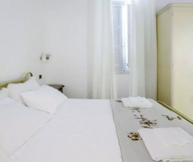 Piccolo Hotel Con Access Ztl !!! ɲel ƈentro Storico Di ƒirenze !!!