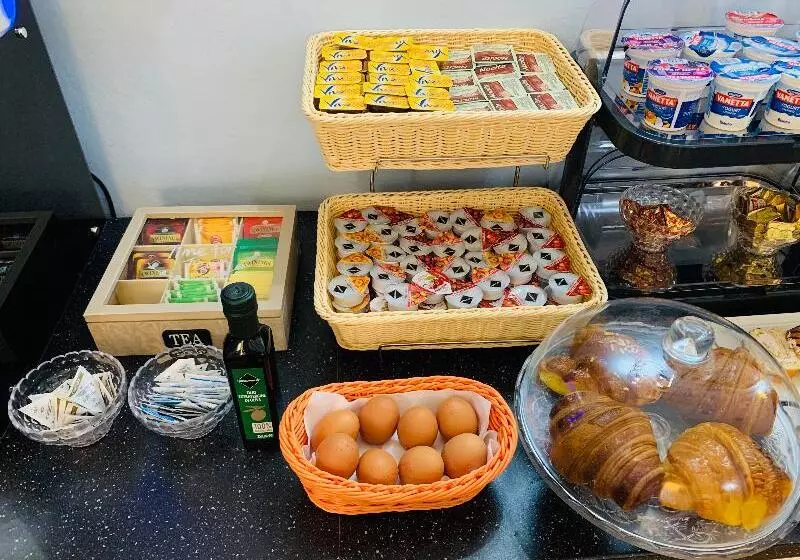 Piccolo Hotel Con Access Ztl !!! ɲel ƈentro Storico Di ƒirenze !!!