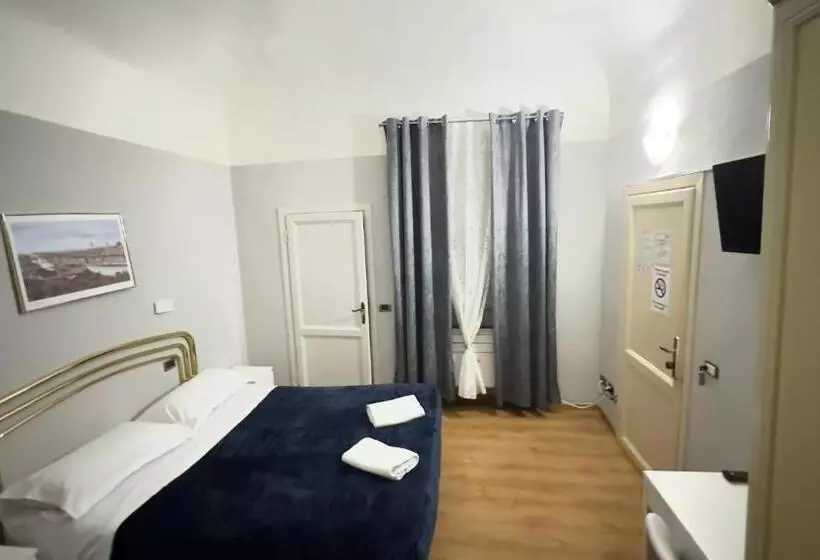 Piccolo Hotel Con Access Ztl !!! ɲel ƈentro Storico Di ƒirenze !!!