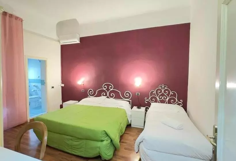 Piccolo Hotel Con Access Ztl !!! ɲel ƈentro Storico Di ƒirenze !!!