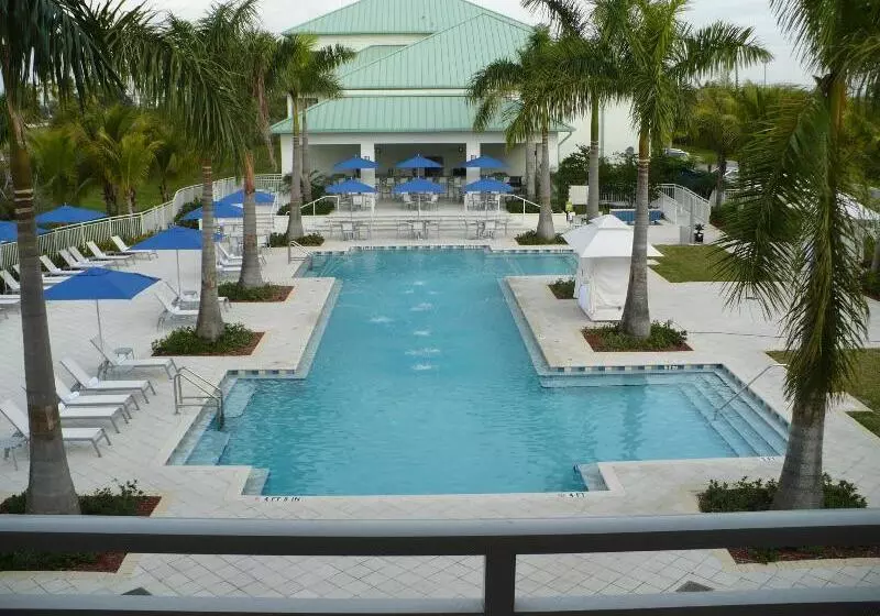 Hotelli Provident Doral At The Blue