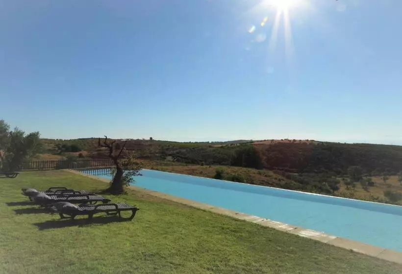 Отель Quinta Da Alagoa