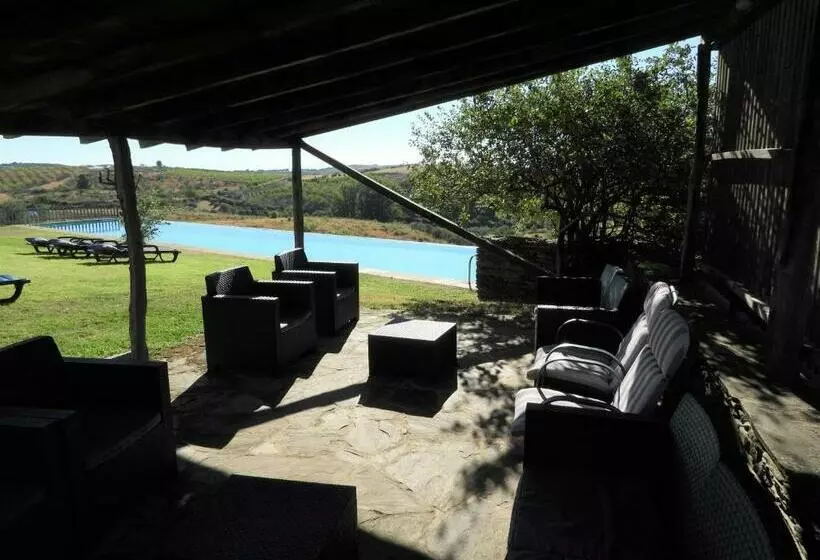 Отель Quinta Da Alagoa