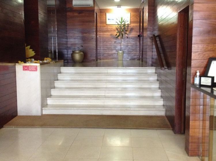 Отель Carvalhais