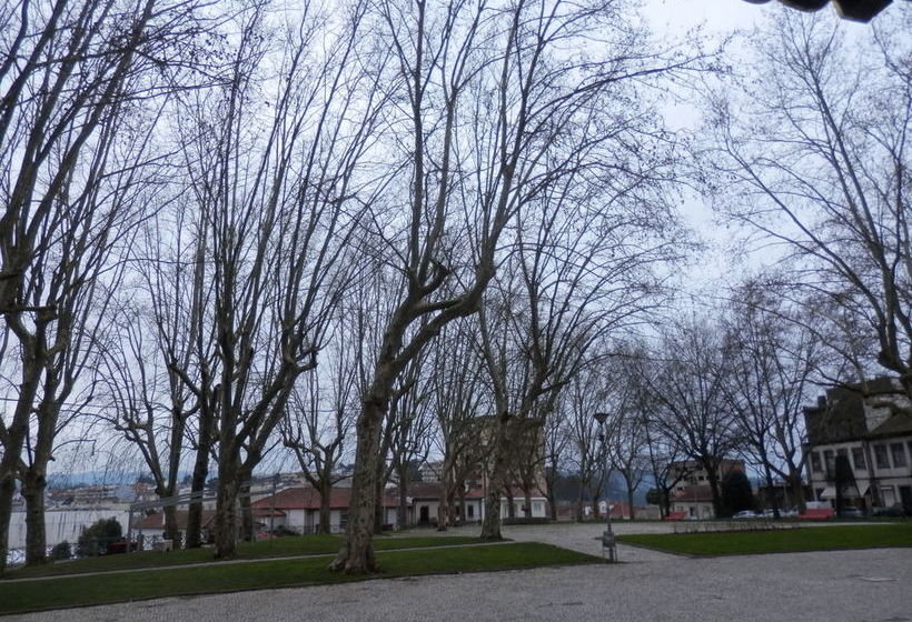 Отель Carvalhais