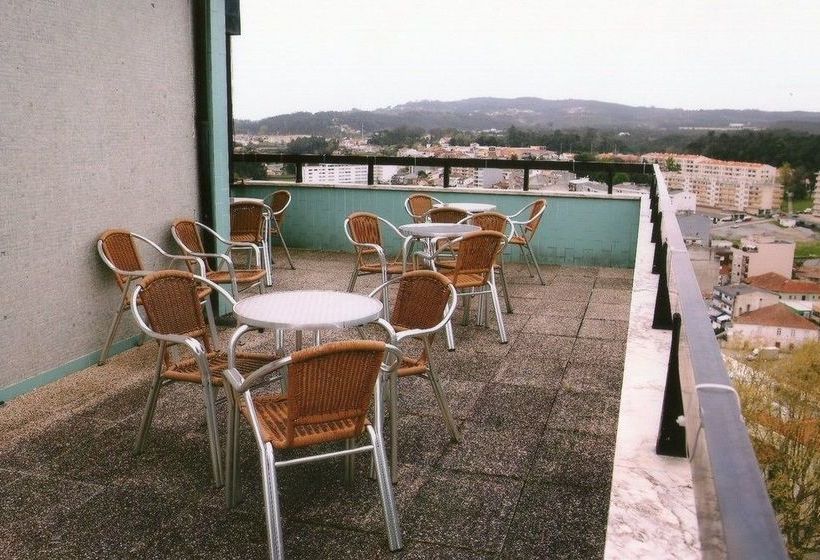 Отель Carvalhais