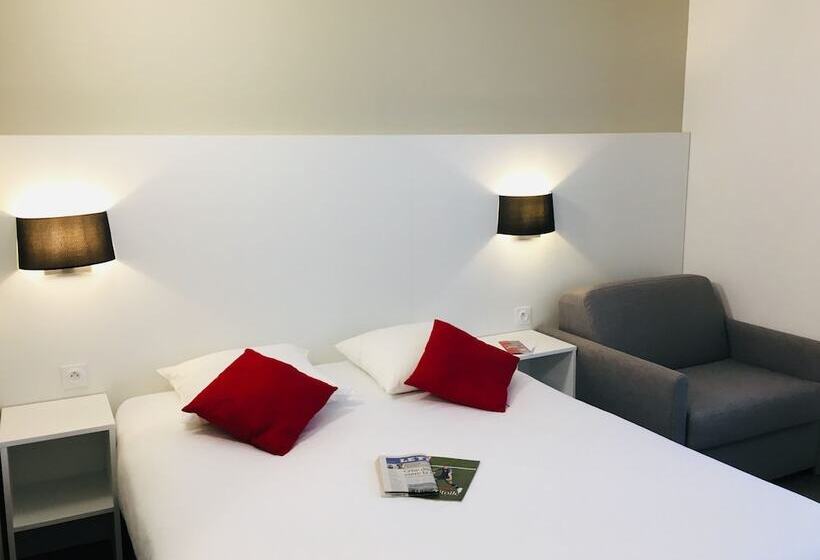 בית מלון כפרי The Originals Bernay Acropole