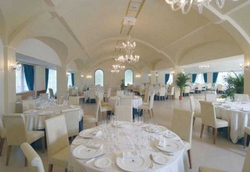 Отель Villa Albani