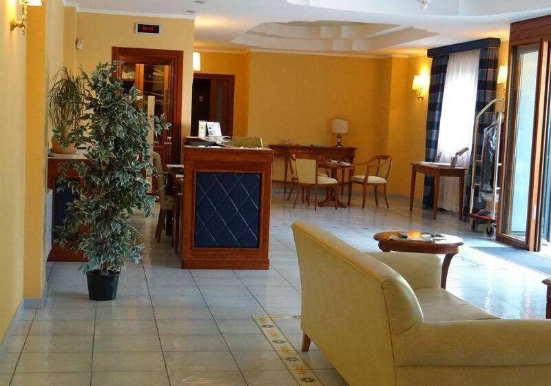 Отель Villa Albani