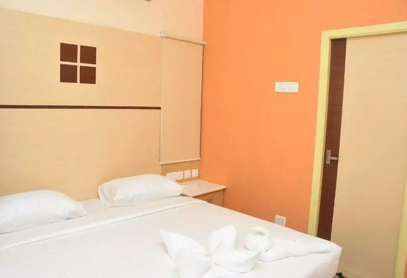 Retkeilymaja Murali's Kudil