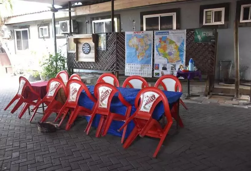 تختخواب و صبحانه Kituri Royal Inn