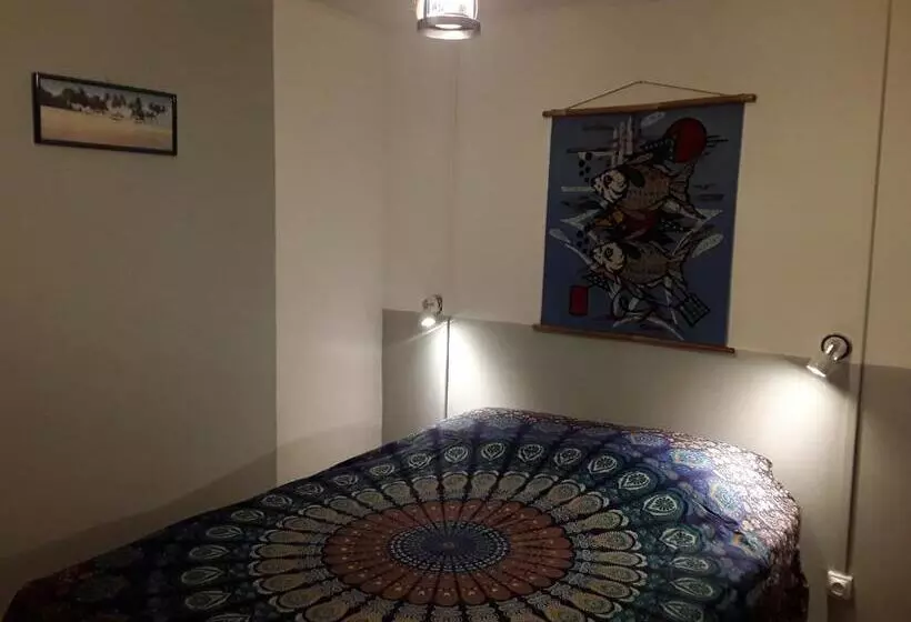 تختخواب و صبحانه La Case O Gecko974