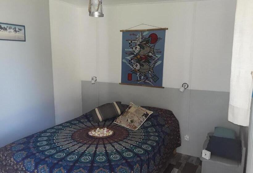 تختخواب و صبحانه La Case O Gecko974