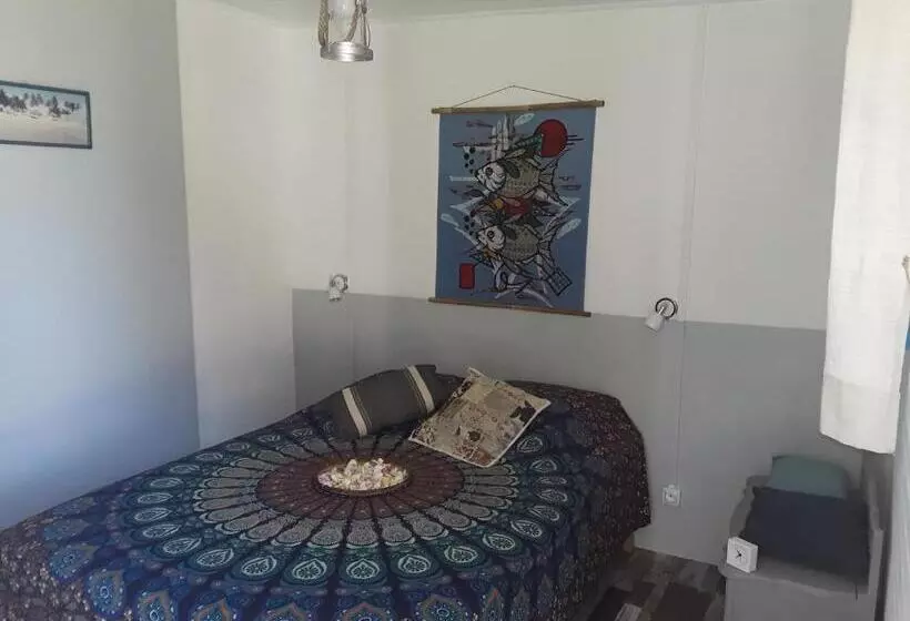 تختخواب و صبحانه La Case O Gecko974