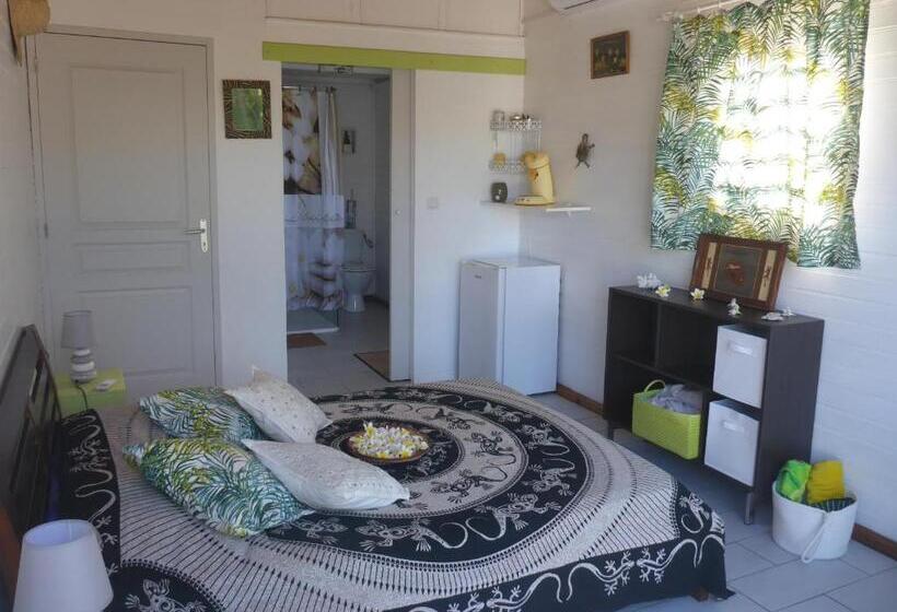 تختخواب و صبحانه La Case O Gecko974