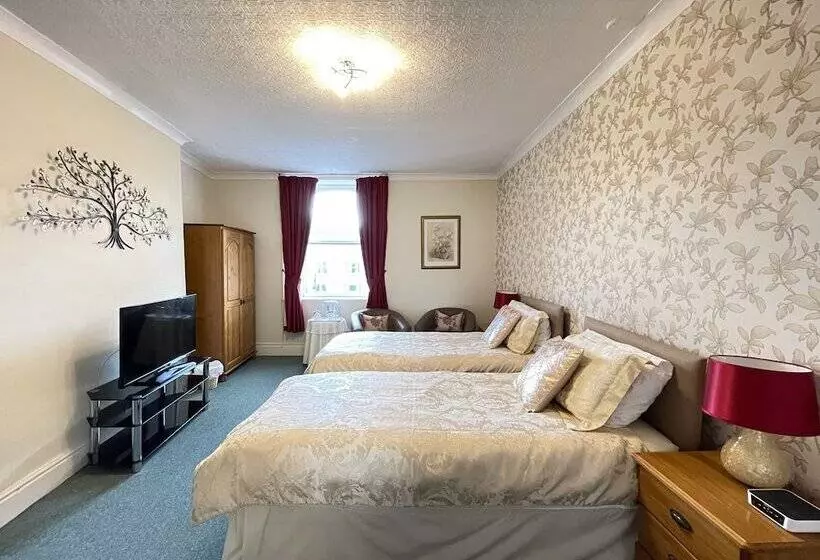 Aamiaismajoitus (B&B) White Court Llandudno