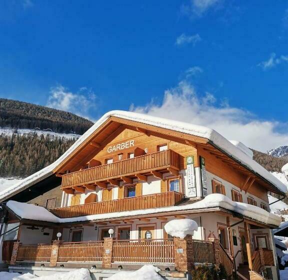 酒店 / App. Garber