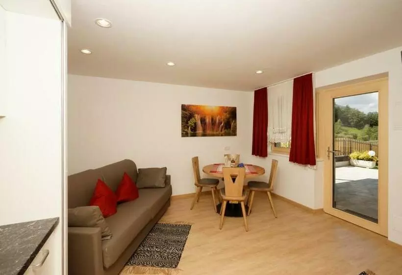 Hotelli / App. Garber