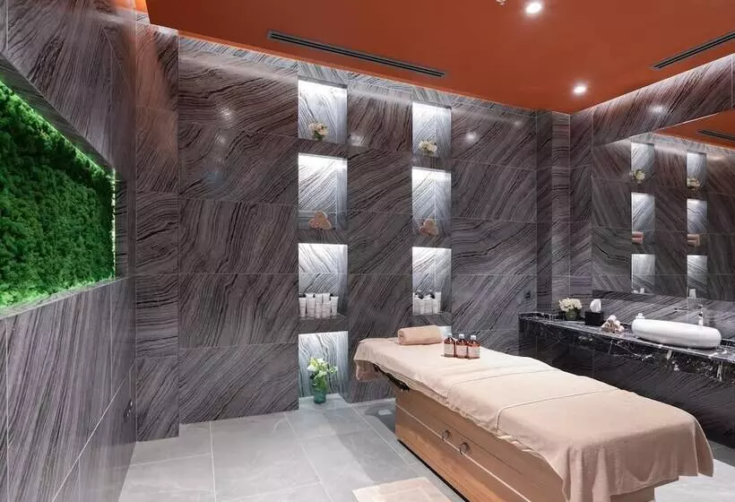 ホテル Intercontinental Baku, An Ihg