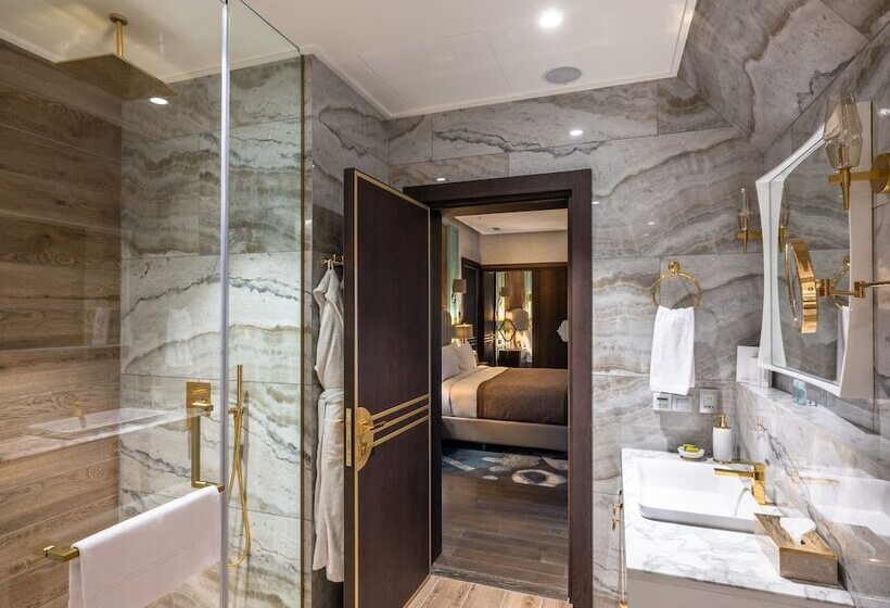 Отель Intercontinental Baku, An Ihg