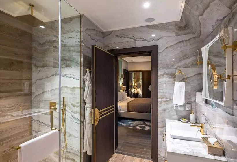 ホテル Intercontinental Baku, An Ihg