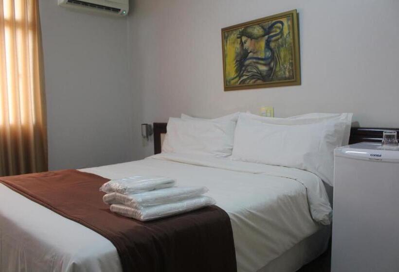 هتل Oscar Econômico Montes Claros