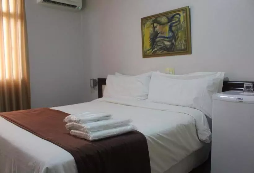 Hotelli Oscar Econômico Montes Claros