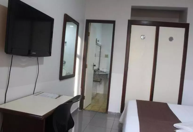 Hotelli Oscar Econômico Montes Claros