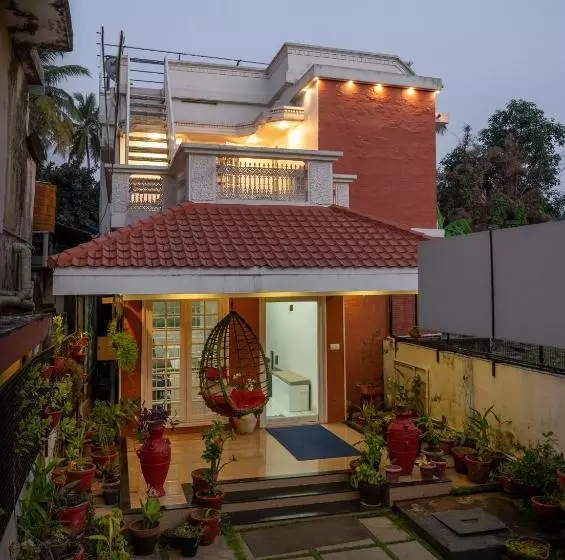 Majatalo Adams Cottage Kochi