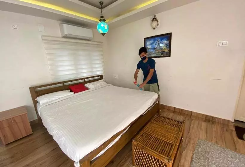 Majatalo Adams Cottage Kochi