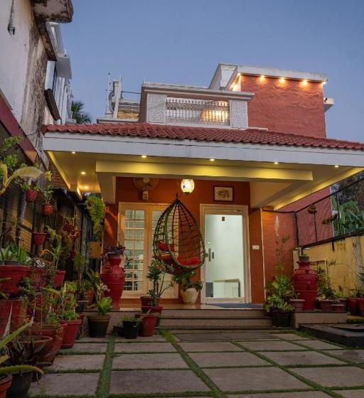 פנסיון Adams Cottage Kochi