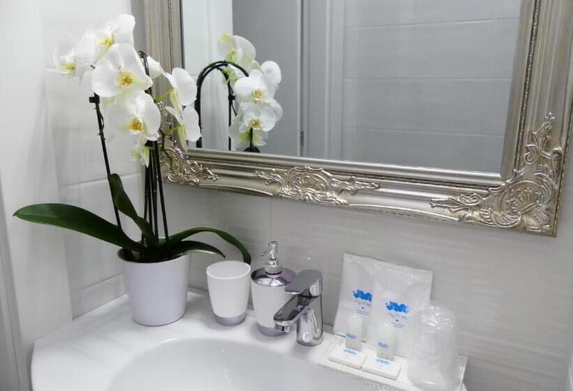 بنسيون Valentyna Rooms