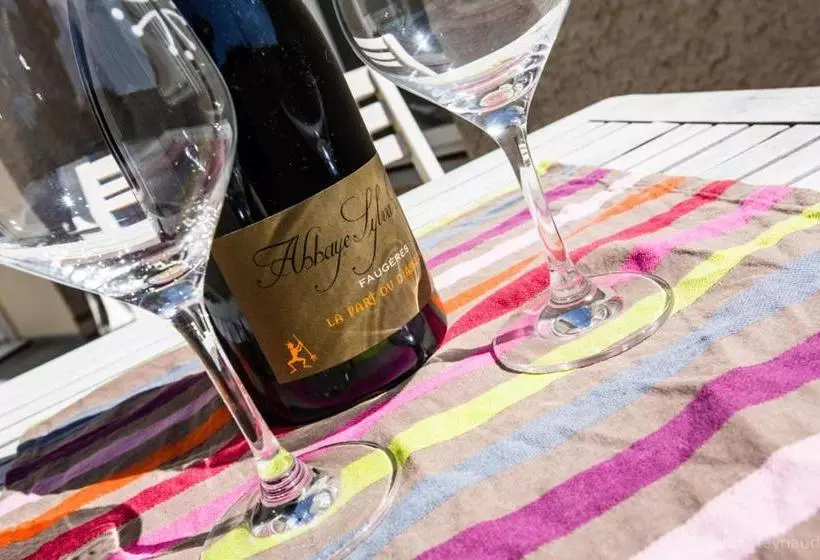 Aamiaismajoitus (B&B) Abbaye Sylva Plana