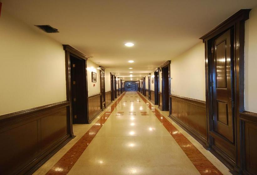 Hotel Madhuban Sarovar Portico Mussoorie