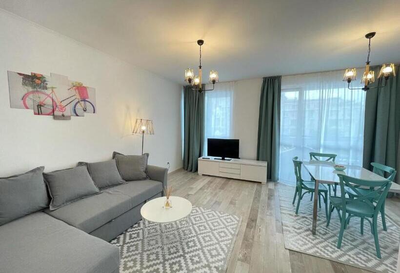 Izida Palace Apartments