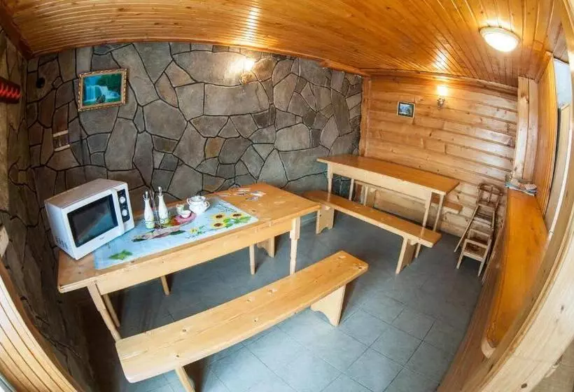 Majatalo Gazdіvska Hata Guest House