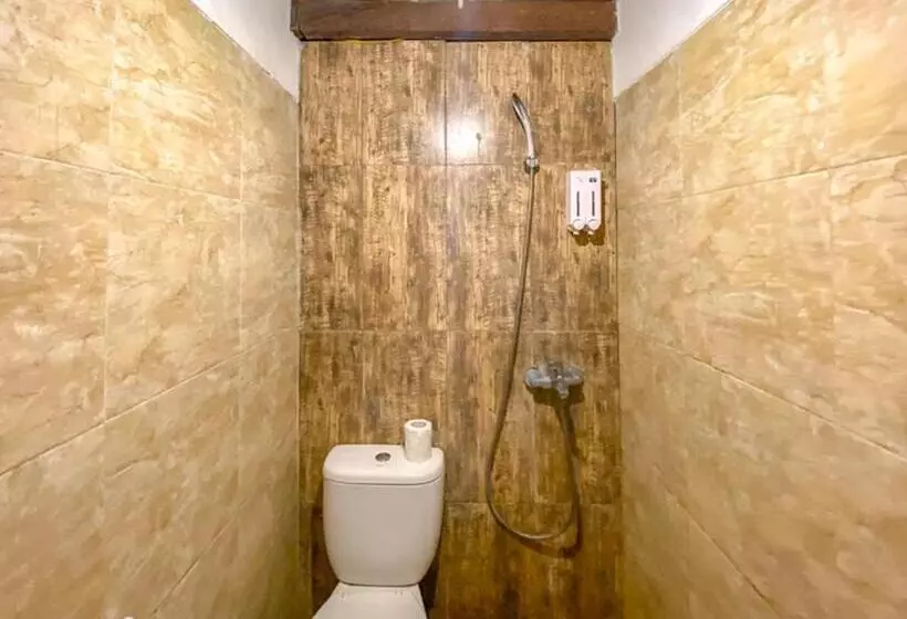 Majatalo Griya Gribig Guest House Mitra Reddoorz