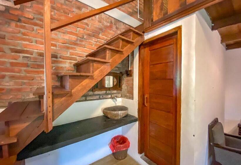 פנסיון Griya Gribig Guest House Mitra Reddoorz