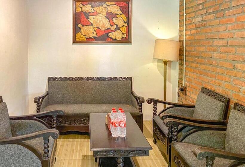 פנסיון Griya Gribig Guest House Mitra Reddoorz