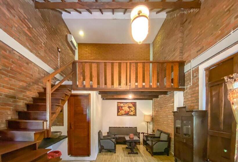 פנסיון Griya Gribig Guest House Mitra Reddoorz