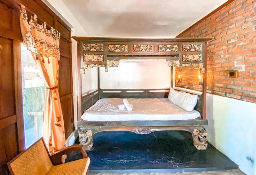 פנסיון Griya Gribig Guest House Mitra Reddoorz