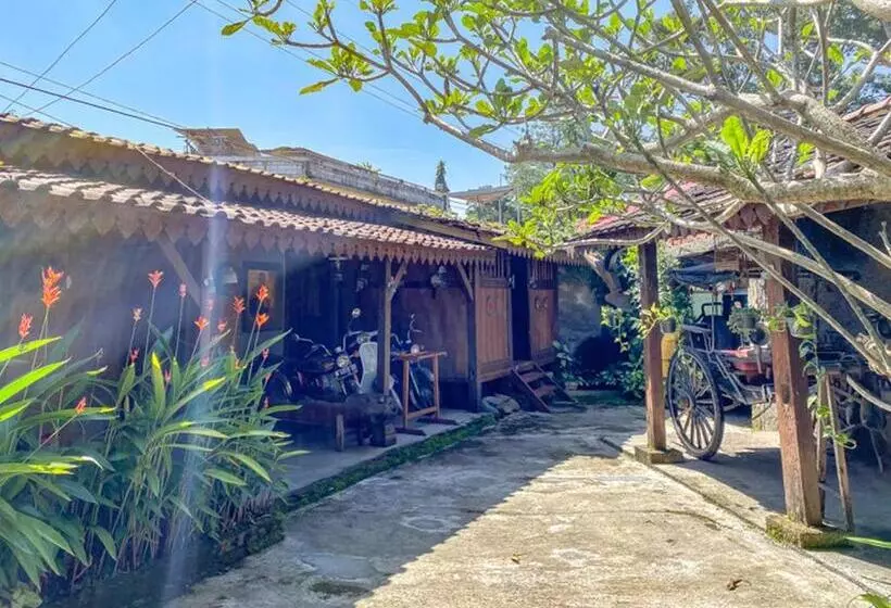 Majatalo Griya Gribig Guest House Mitra Reddoorz